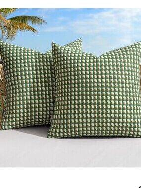Miulee NWT 2pk 20" Square Woven Texture Waterproof Pillow Covers In Green/White